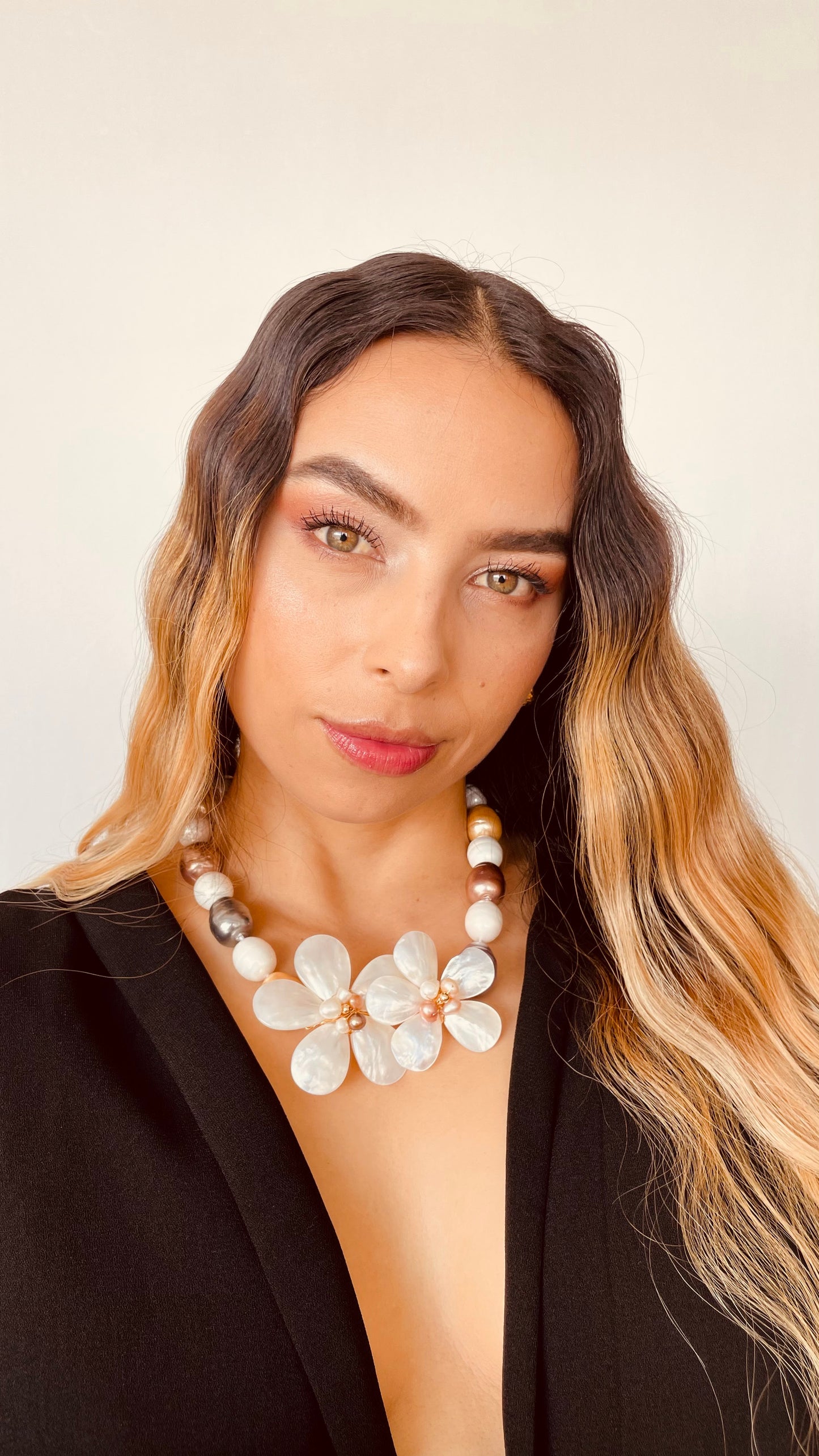 Collar FLORINA NACAR
