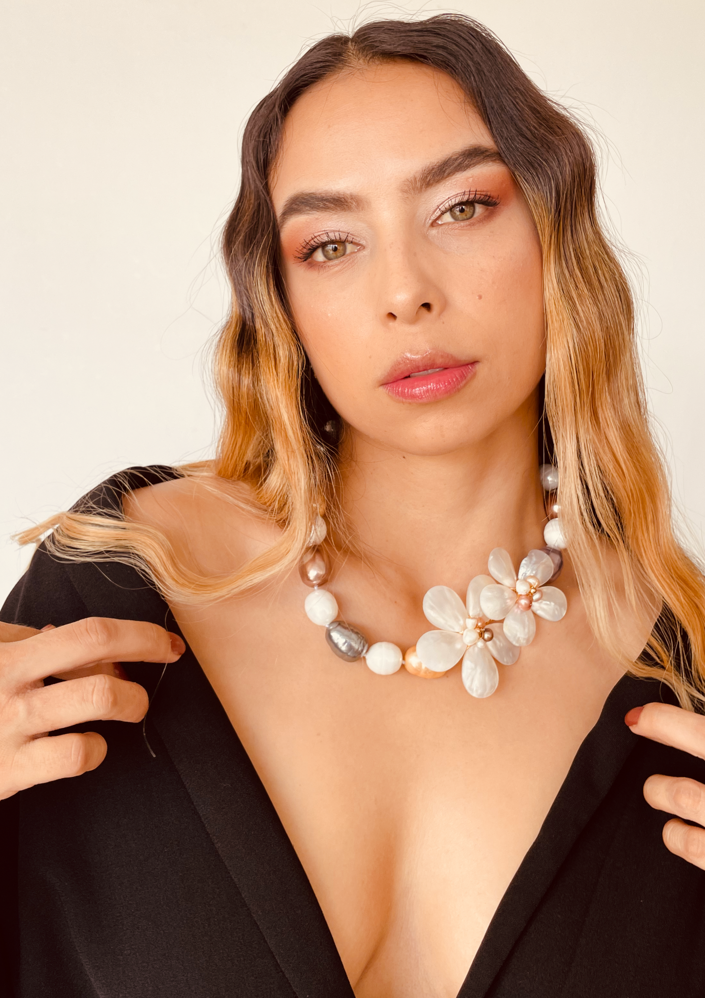 Collar FLORINA NACAR